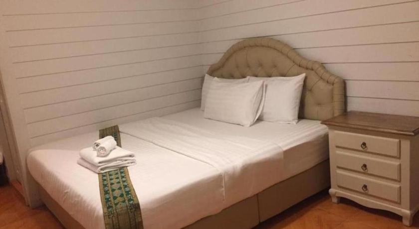 Ban Thungdang Housetel